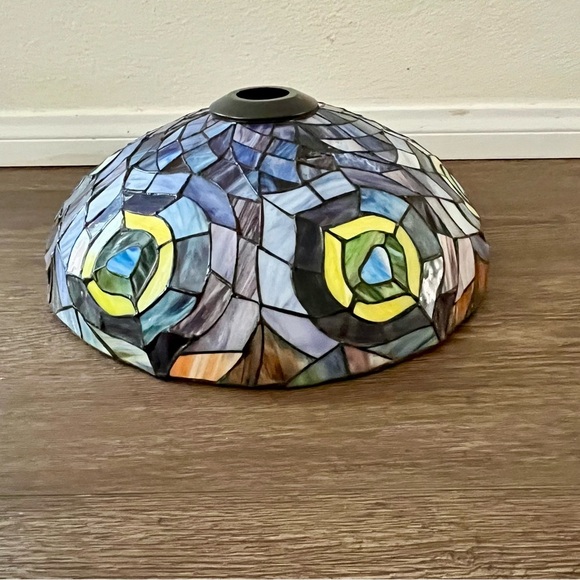Stunning Mosaic Glass Art Multicolor Lamp shade - Picture 9 of 14